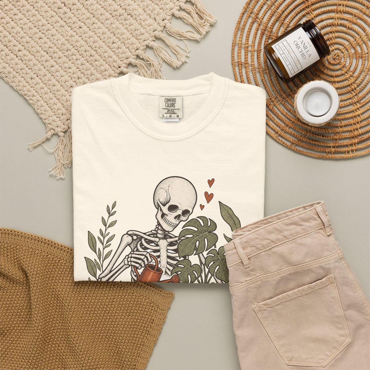 Growing Through It T-shirt - Ivory - flat lay