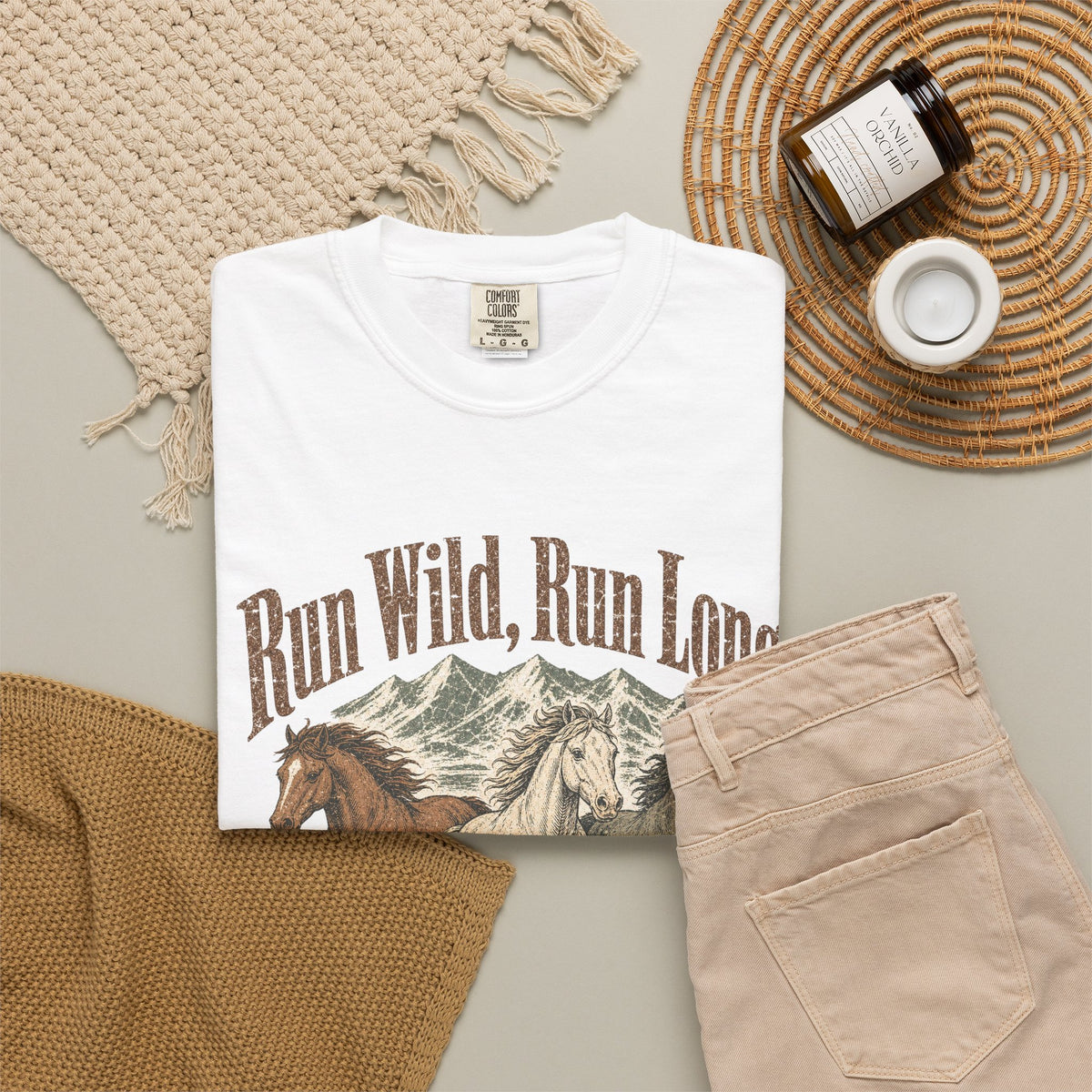 Run Wild Run Long T-shirt - White - Flat Lay