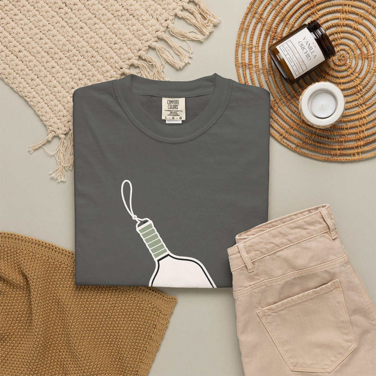 Hit Hard, Stay Loose T-Shirt - Pepper - Flat Lay