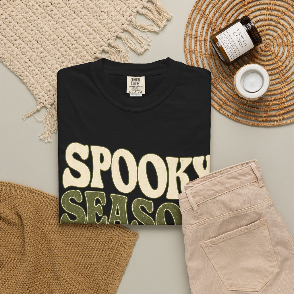 Spooky Season Slow Living T-shirt - Black - Flat Lay