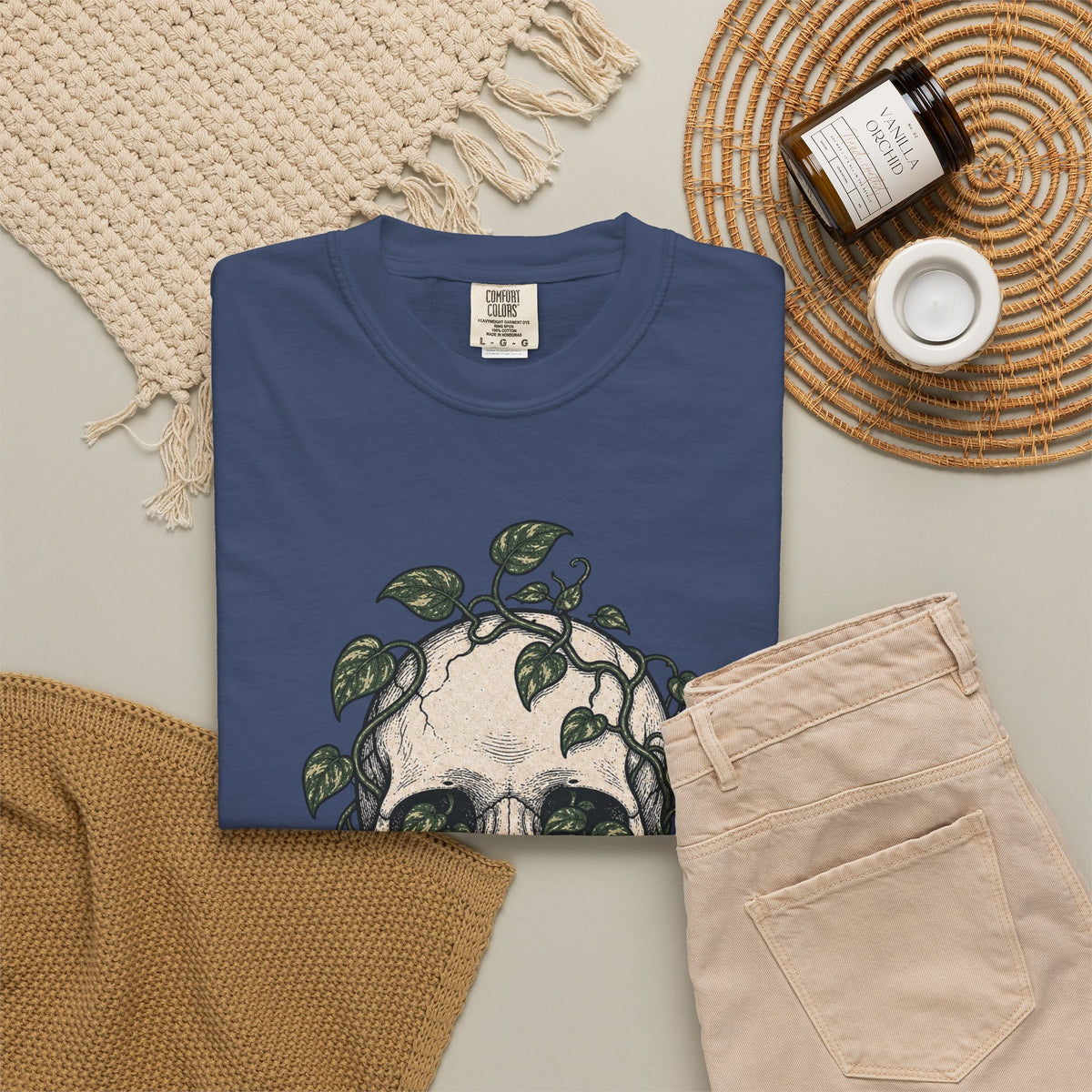 Skull with Ivy Leaves T-shirt - China Blue - flat lay