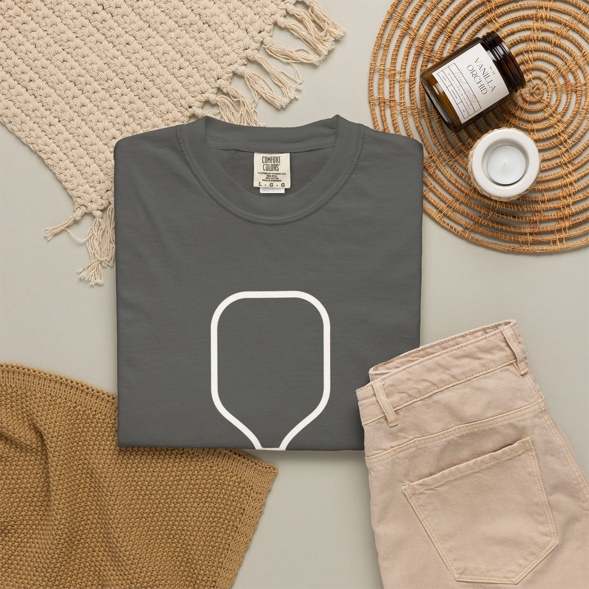 I Came to Play. Not to Socialize. T-Shirt - Pepper - Flat Lay