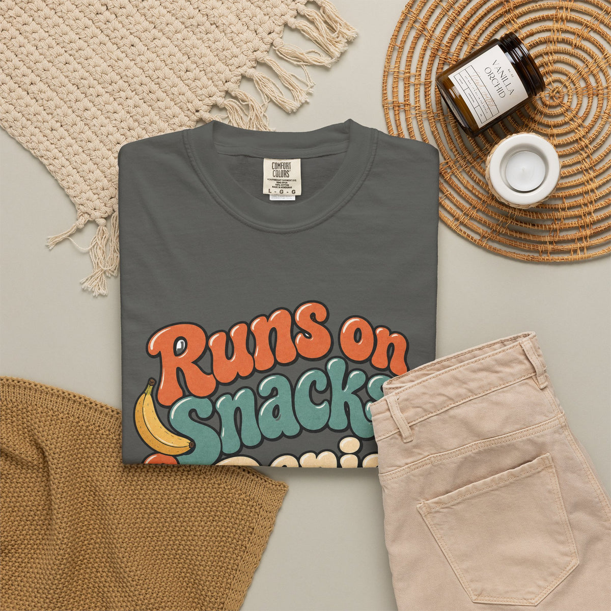 Runs on Snacks & Denial T-Shirt - Pepper - Flat Lay
