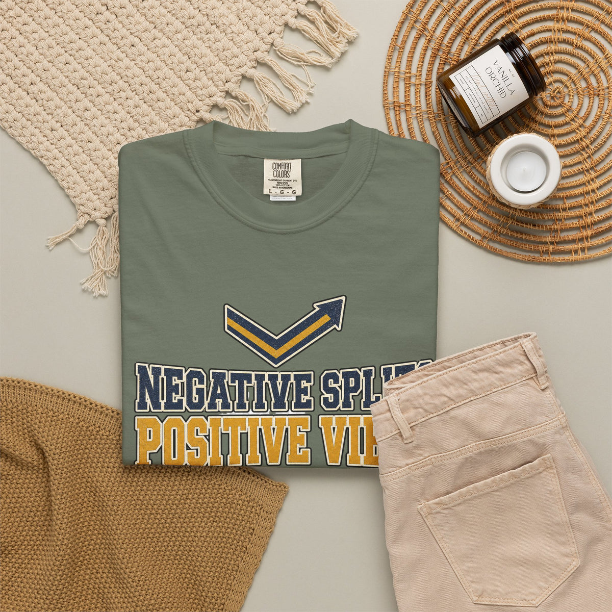 Negative Splits Positive Vibes T-shirt - Moss - Flat Lay