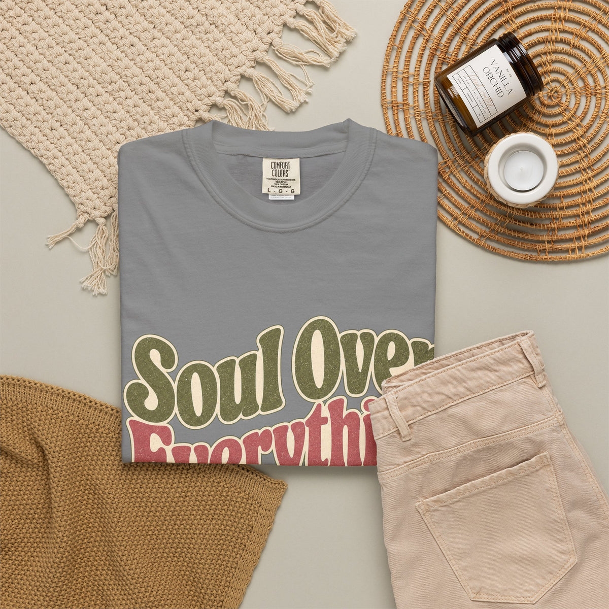 Soul Over Everything T-shirt - Grey - Flat Lay
