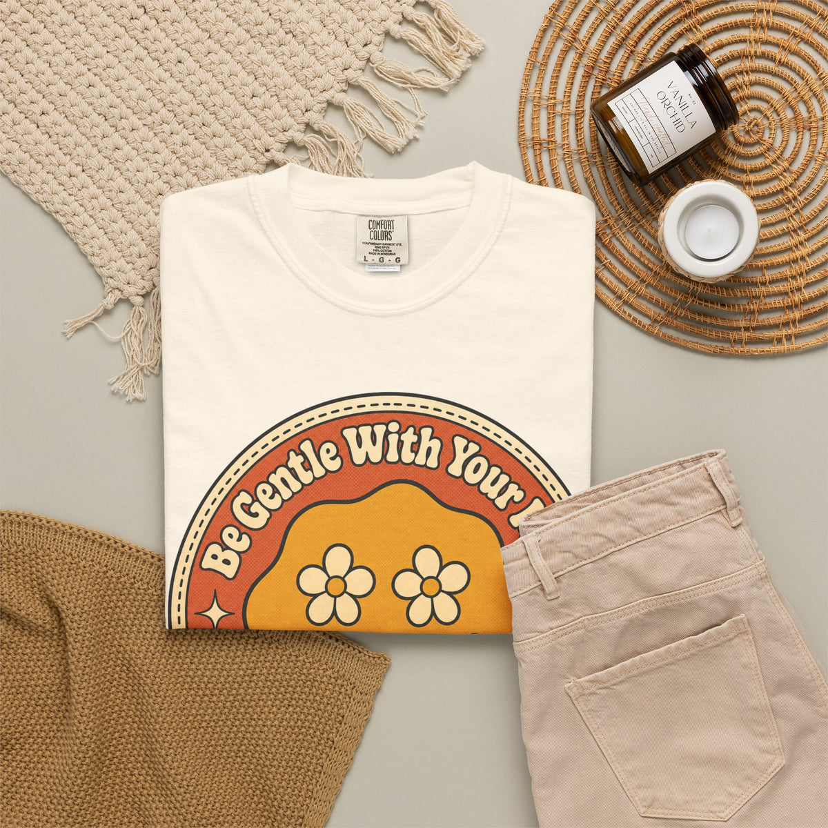 Be Gentle With Your Mind T-shirt - Ivory - flat lay