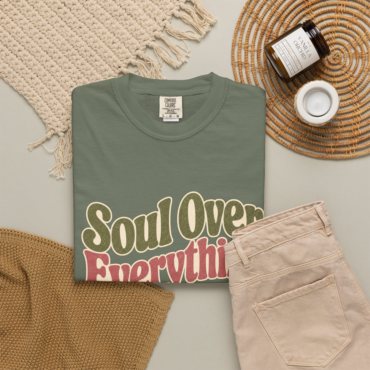 Soul Over Everything T-shirt - Moss - Flat Lay