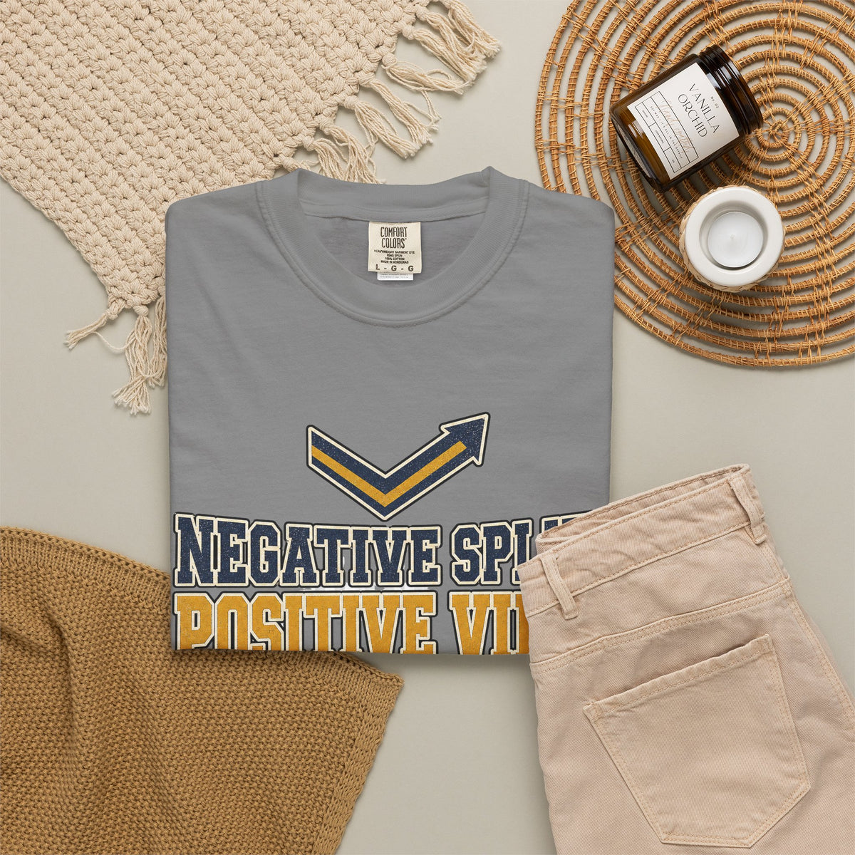 Negative Splits Positive Vibes T-shirt - Grey - Flat Lay