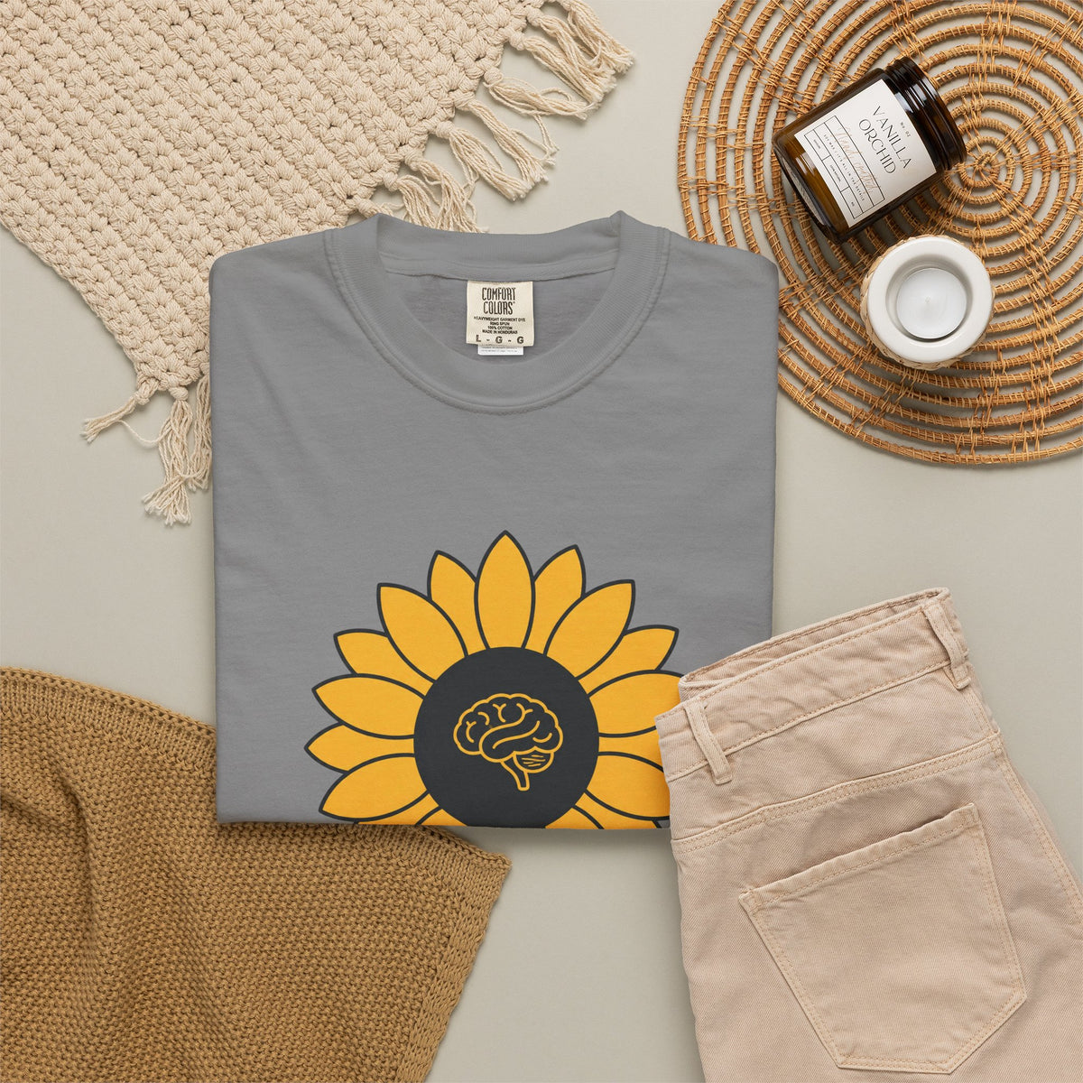Sunflower Mind T-shirt - Grey - Flat Lay