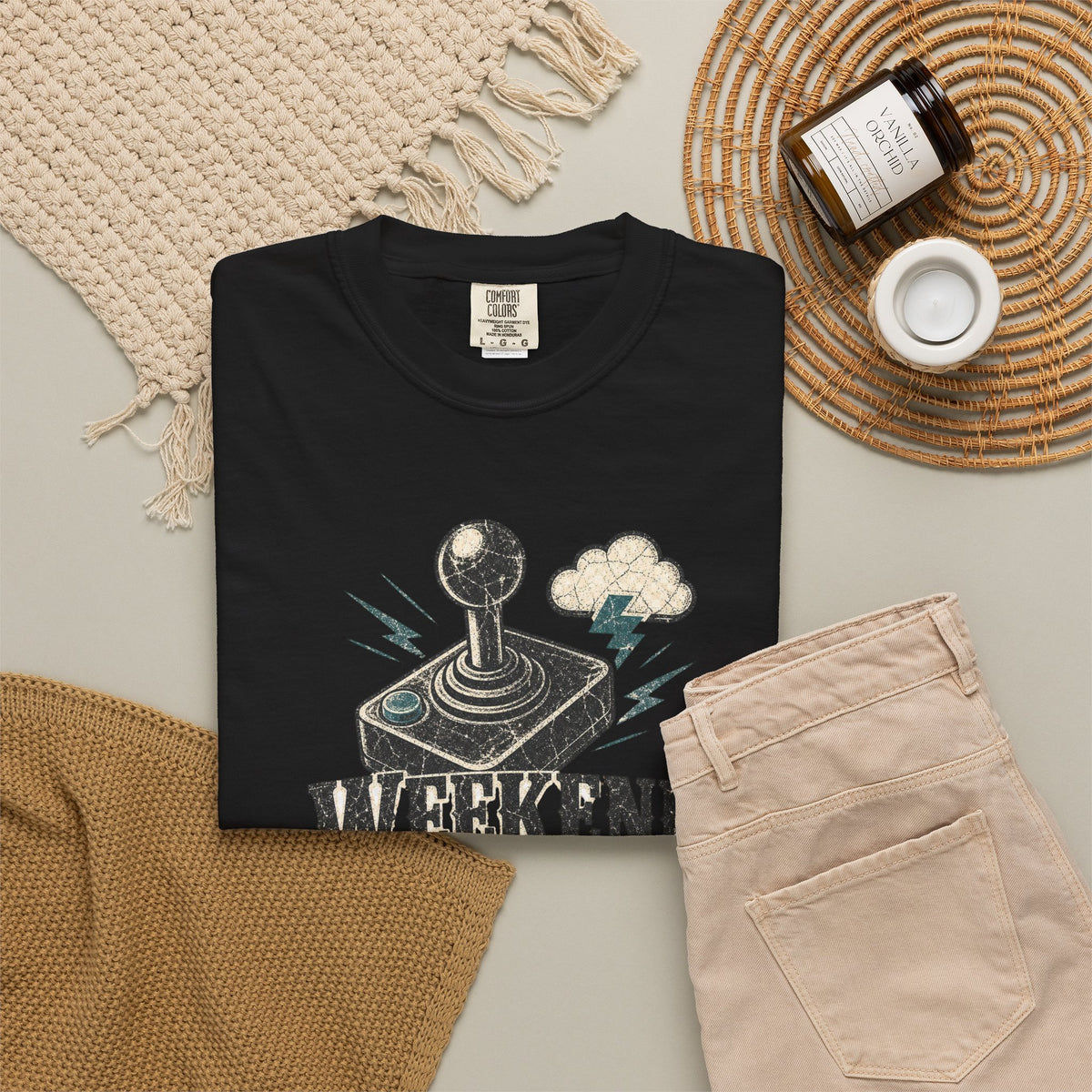 Weekend Forecast 100% Gaming T-shirt - Black - Flat Lay