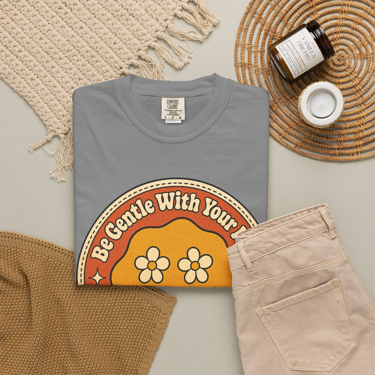 Be Gentle With Your Mind T-shirt - Grey - flat lay