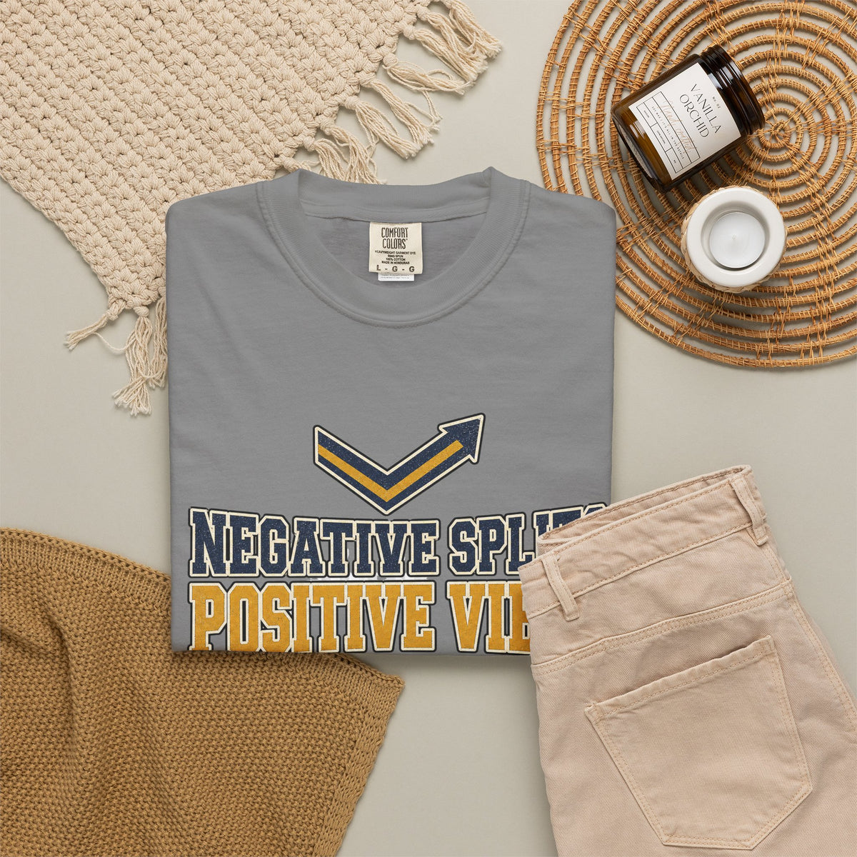 Negative Splits Positive Vibes T-shirt - Grey - Flat Lay